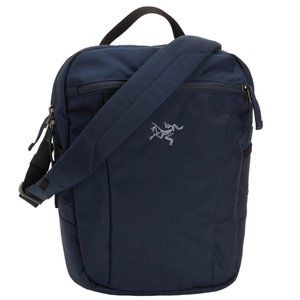 ARC'TERYX SLINGBLADE 4 Shoulder Side Bag Hip Day Pack Navy Unisex 4L